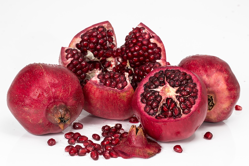 Pomegranate / 石榴